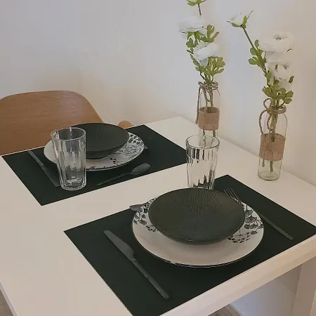 Le Mistral Studio Apartment